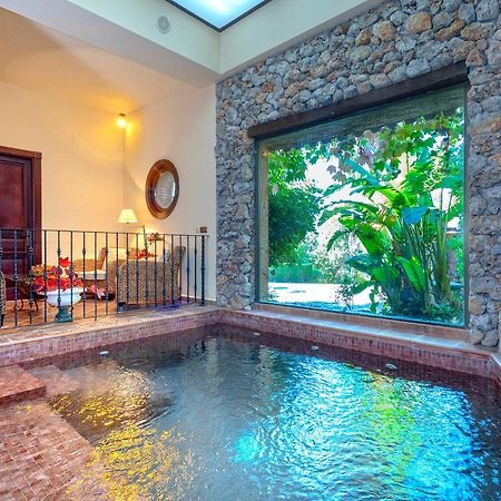 Casa Flores Con Piscina Interior Climatizada Alcaucín Buitenkant foto