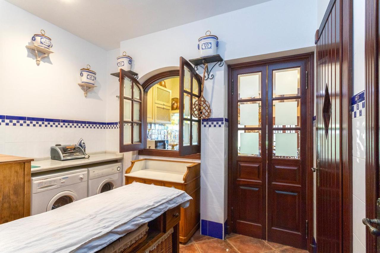 Casa Flores Con Piscina Interior Climatizada Alcaucín Buitenkant foto